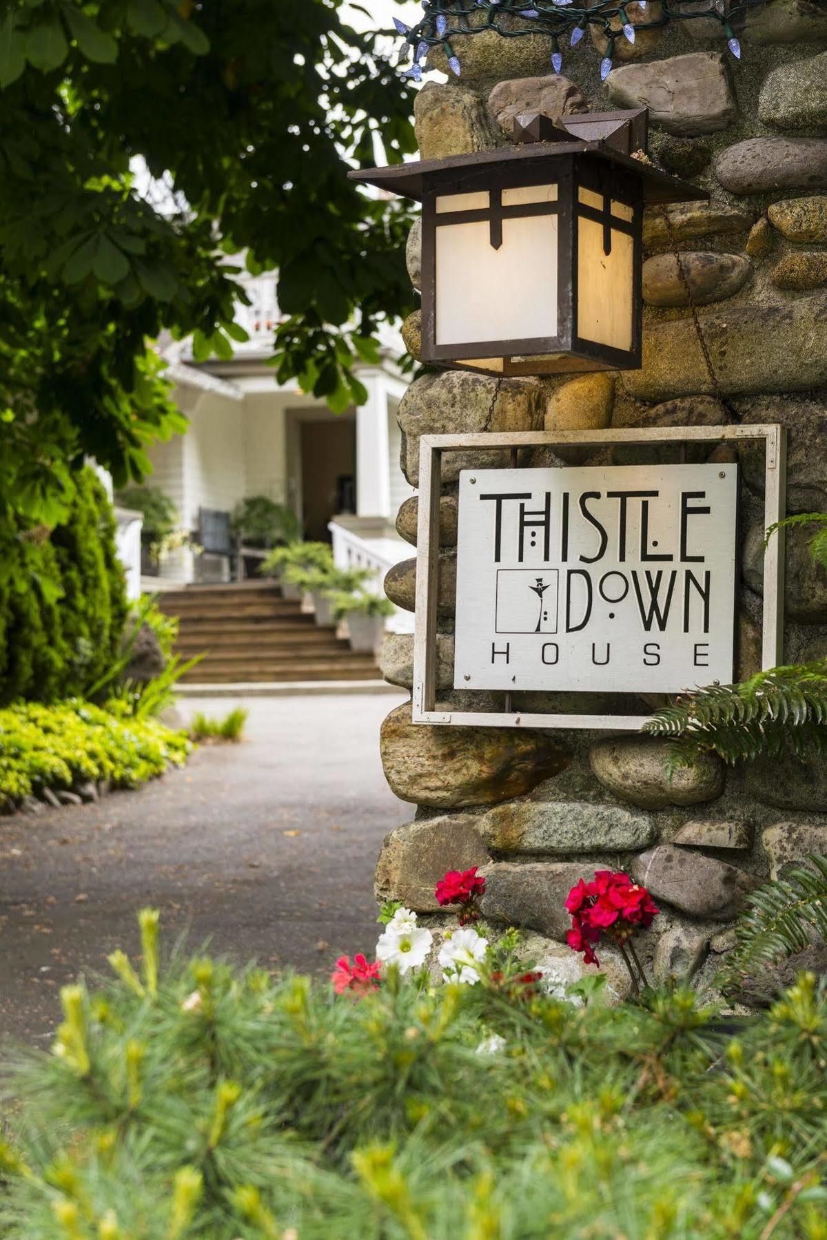 Thistledown House Західний Ванкувер Екстер'єр фото